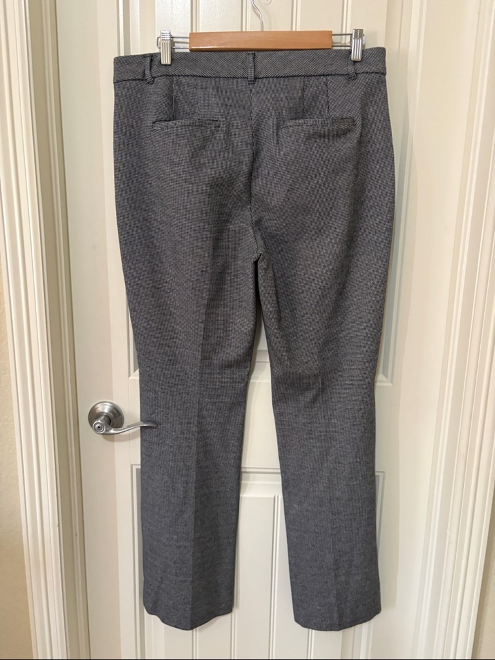 White House Black Market Classic Women's Gray Dress Pants - Picture 7 of 8